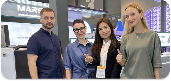 Команда на выставке